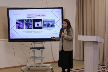 Әйелдер қанатының қатысуымен «Цифрлы педагог: жасанды интеллект құралдарын тиімді пайдалану» кездесуі өтті