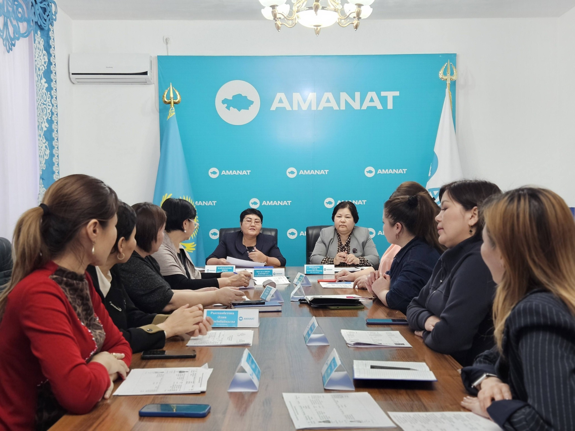 AMANAT: Әйелдер қанаты – қоғамдық бастамалар алаңы