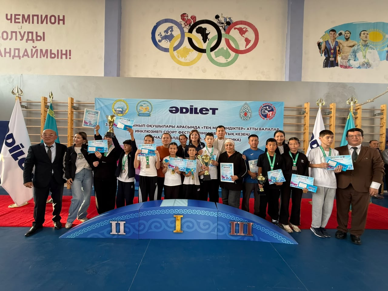 6acc6ef8e6b43.jpg